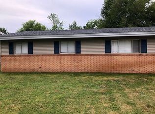 1002 E H St, Russellville, AR 72801