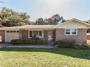 5521 Red Cardinal Ln, Fort Worth, TX 76114