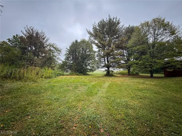 County Road 11, Dillonvale, OH 43917