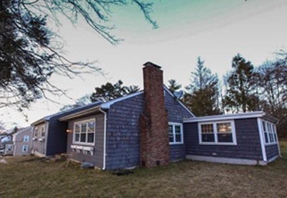 2nd image of 11 West Cir