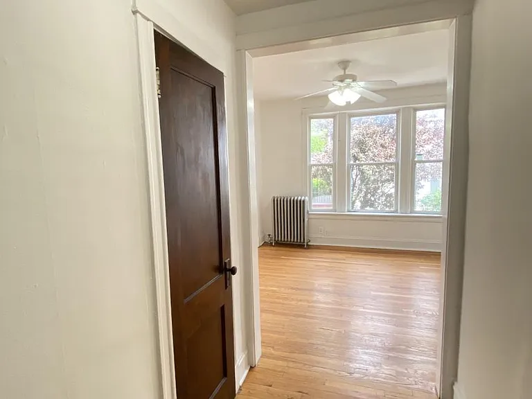 4009 N Springfield Ave #2 — Photo 2