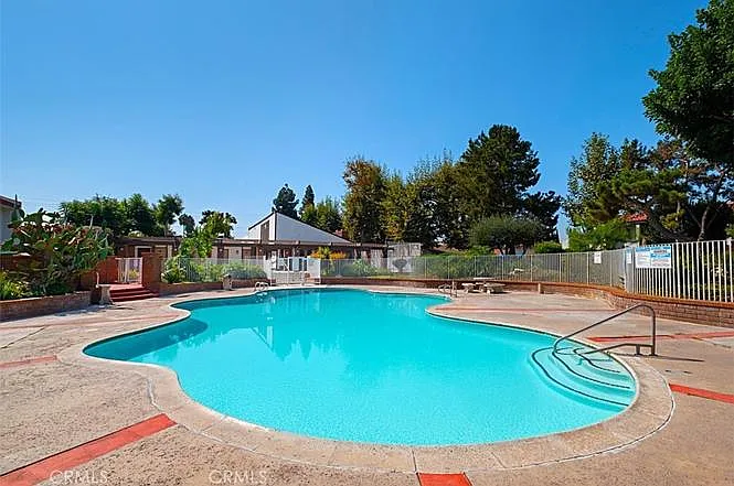 2501 W Sunflower Ave #E16 — Photo 22