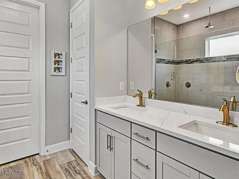 104 Marquesa Cir — Photo 28