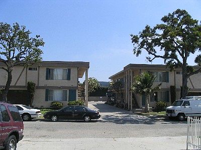 Building Photo 3