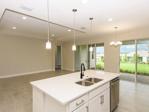 5th image of 502 Briarbrook Way
