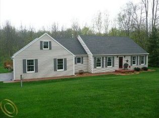 11181 Odell Rd, Fowlerville, MI 48836