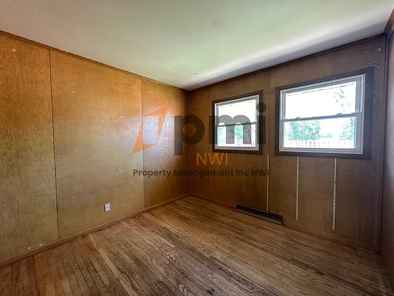 510 Tremont St — Photo 8