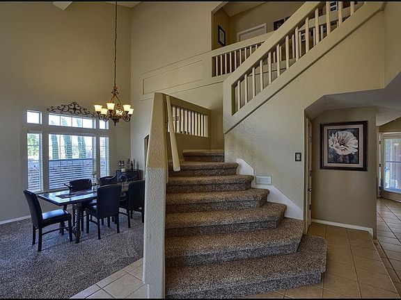 4th image of 2058 Sun Port Way