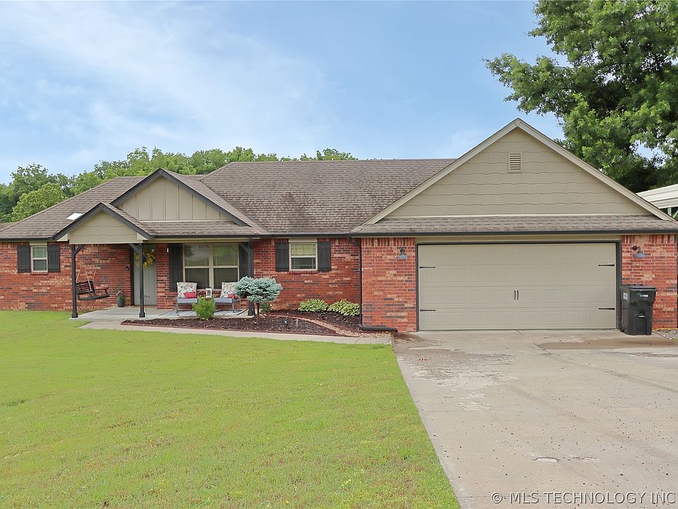 1st image of 15044 S Ash Valley Ln