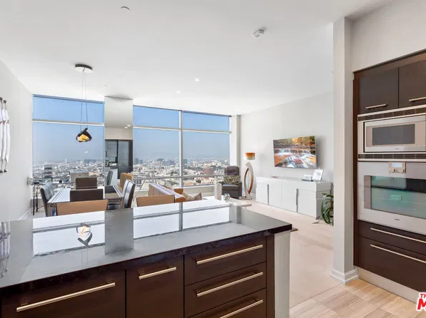 900 W Olympic Blvd Floor 34, Los Angeles, CA 90015