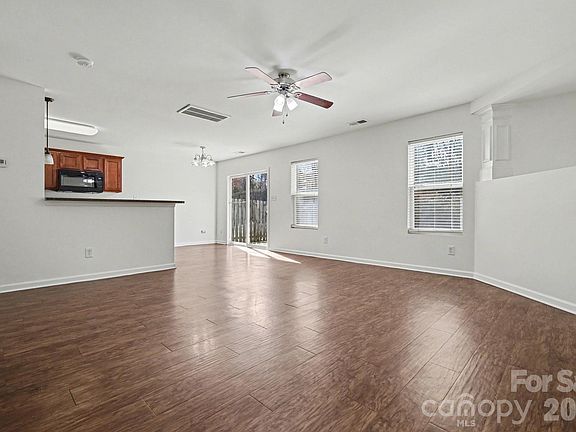 4th image of 4527 Belmar Place Rd