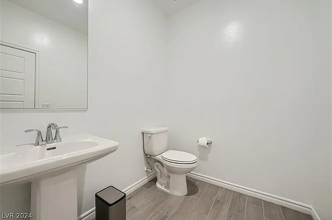 600 N Carriage Hill Dr #1201 — Photo 13