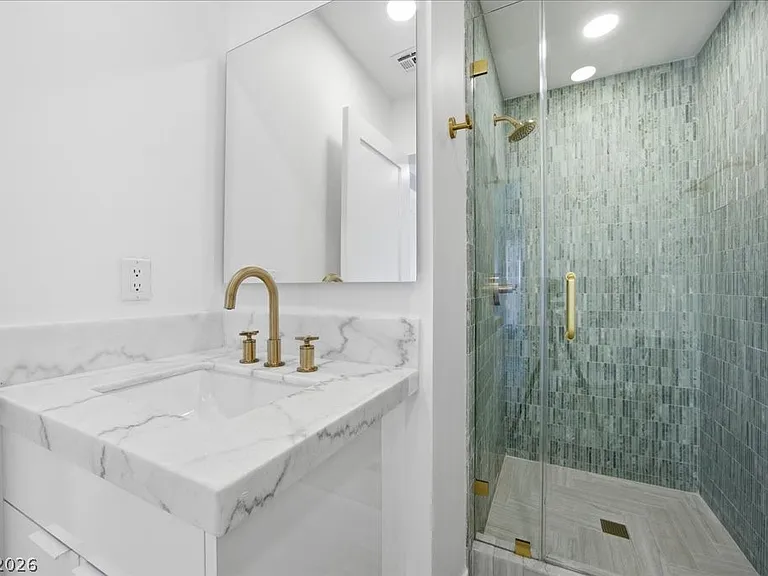 701 Canosa Ave — Photo 21