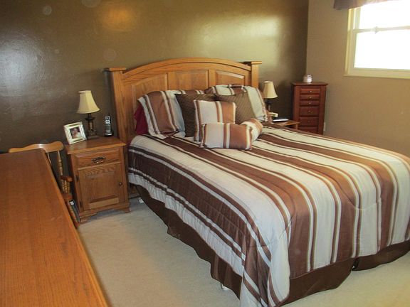 Master Bedroom/Bath