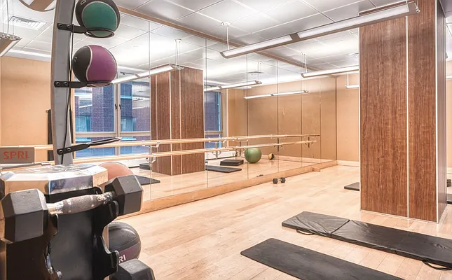 Rented by Realty Trends Corp | media 16