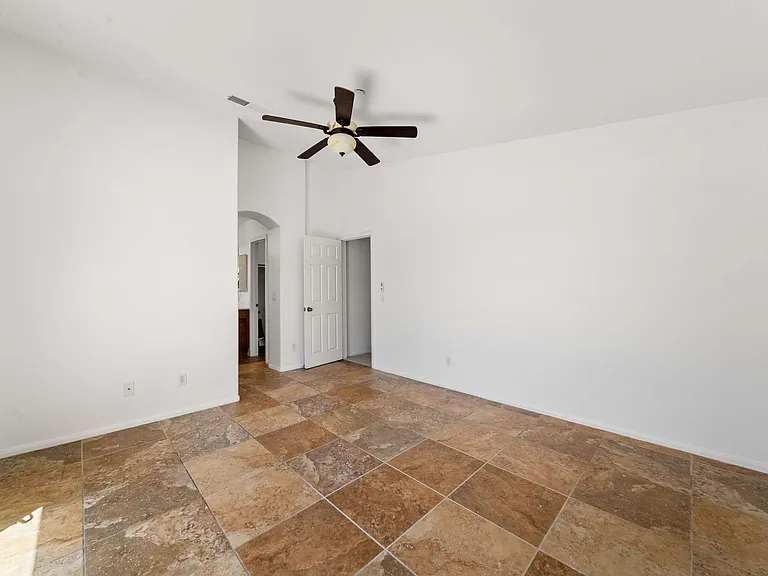 812 Mahogany St — Photo 24