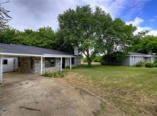 10712 Dunham Rd, Roanoke, TX 76262
