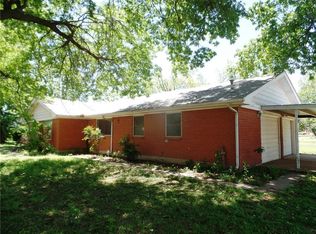 1521 Valley View Dr, Oklahoma City, OK 73127