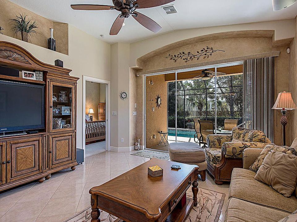 1st image of 15333 Cortona Way