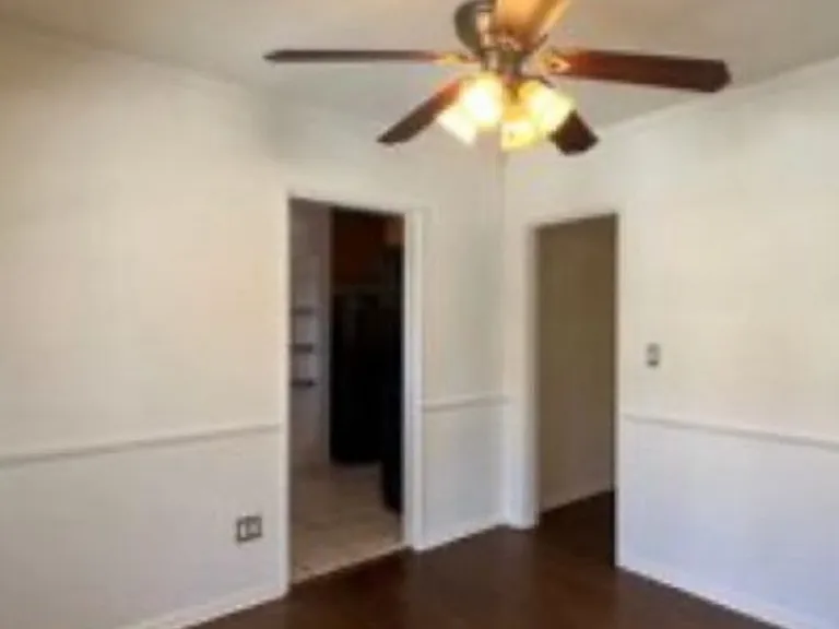 1171 Huntington Dr — Photo 14