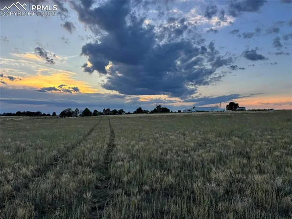 40655 Truckton Rd, Rush, CO 80833