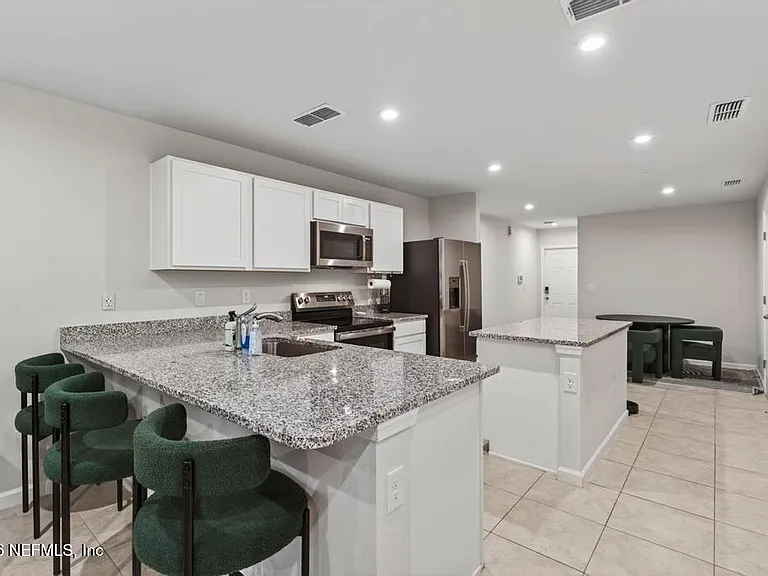 2528 Sadler Trace Way — Photo 6