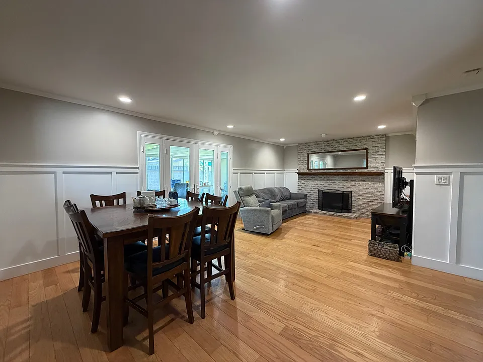 8012 San Lucas Cir