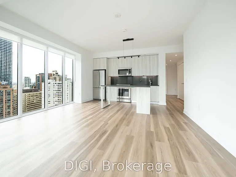 8 Gloucester St #2603 — Photo 1