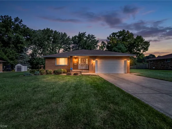 7768 Pamela Dr, North Royalton, OH 44133