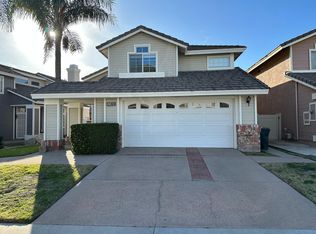 11464 Aberdeen Dr, Fontana, CA 92337