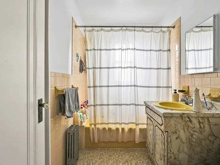 21-17 28th St #HOME — Photo 18