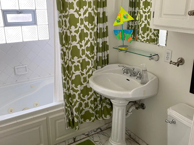 4943 Adams St — Photo 14