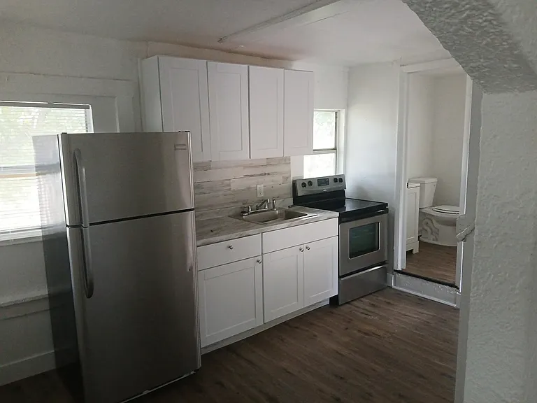 5619 NW 5th Ave #2 — Photo 2