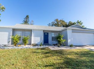 4116 Palau Dr, Sarasota, FL 34241