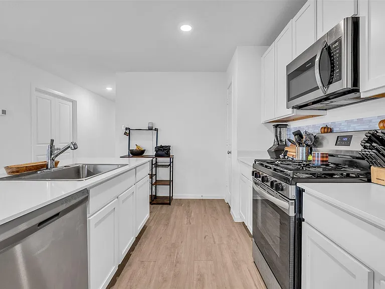 9815 Bellwick Hollow Ct — Photo 6