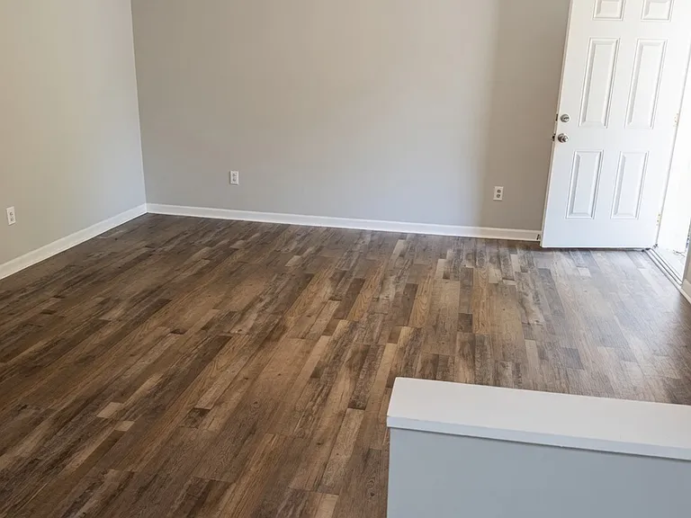 3931 Webb Rd #D — Photo 2