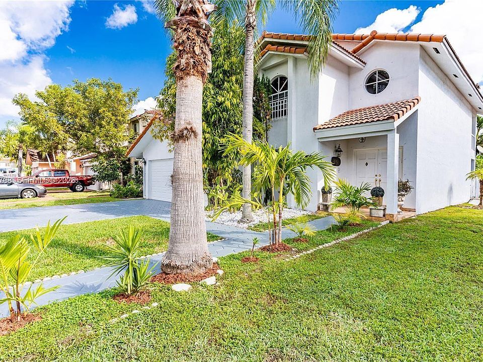 1st image of 8909 SW 108th Pl