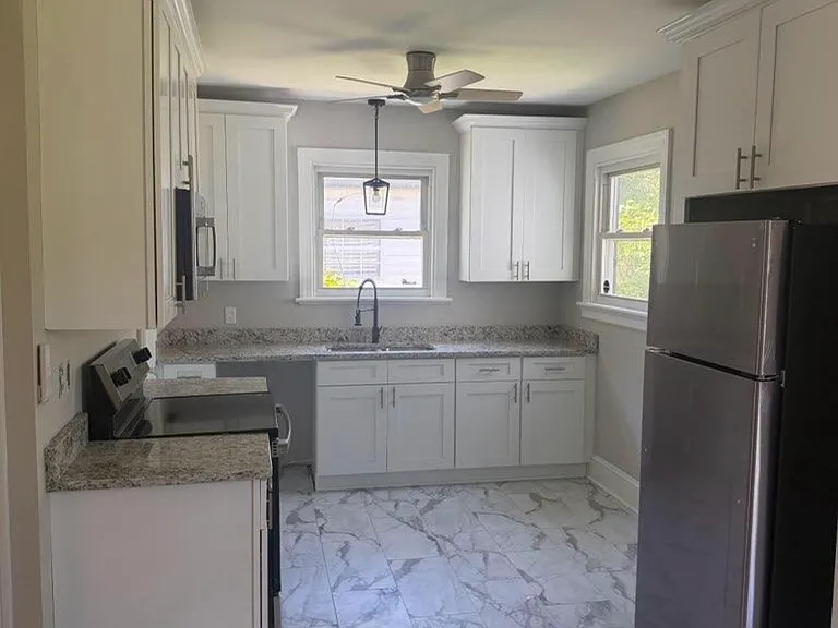 614 Pensacola Ave — Photo 1