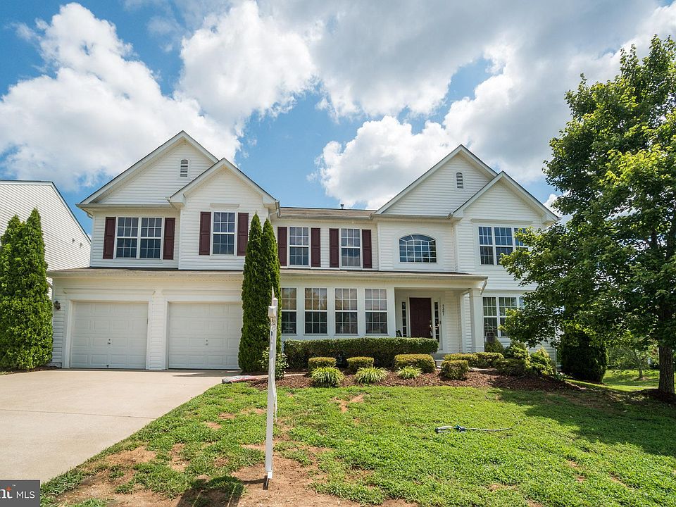 1st image of 5207 Basswood Dr