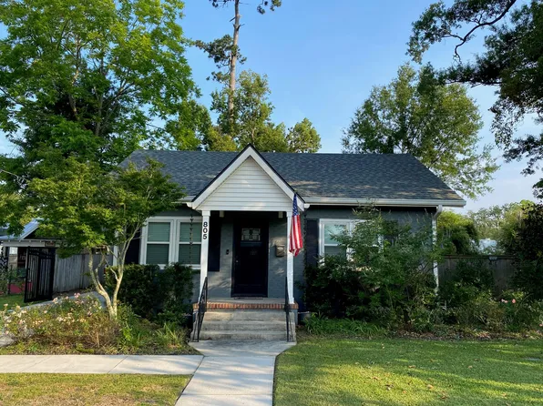 805 W Robert St, Hammond, LA 70401