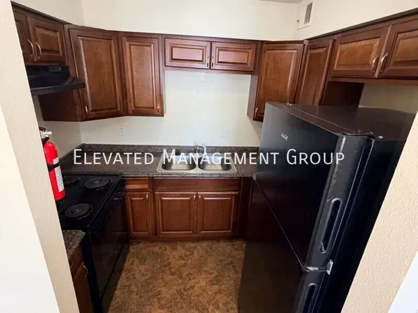 12913 Lomas Blvd NE APT E, Albuquerque, NM 87112
