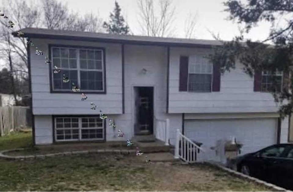 1st image of 160 Pancho Villa Dr