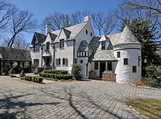 250 Fairmount Rd, Ridgewood, NJ 07450