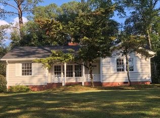 125 Meadowview Rd, Athens, GA 30606