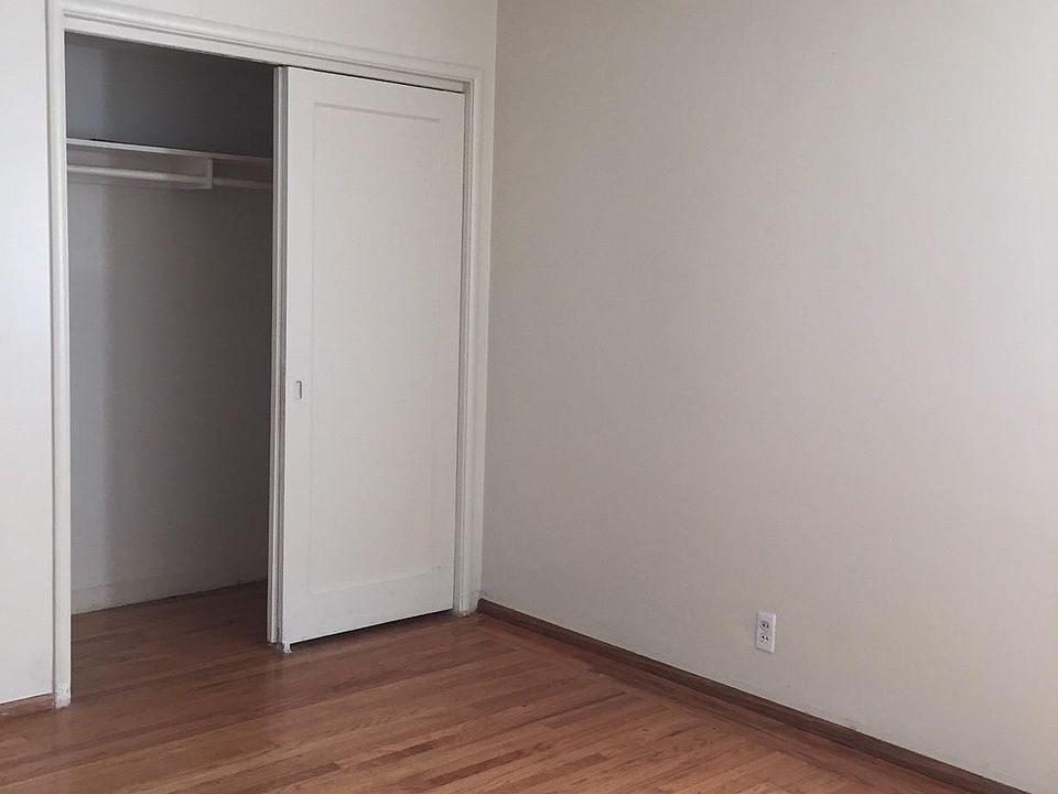 2nd image of 401 Ventura Ave