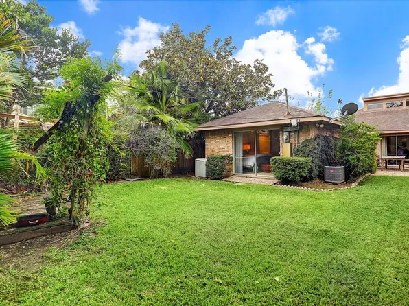 1611 Potomac Dr, Houston, TX 77057