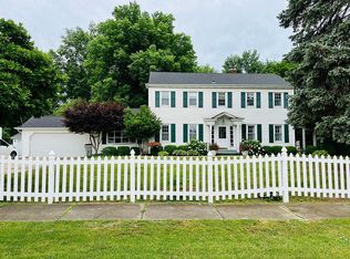 195 E Ruehl St, Forsyth, IL 62535