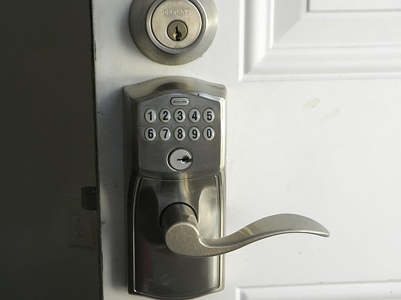 KEYLESS ENTRY