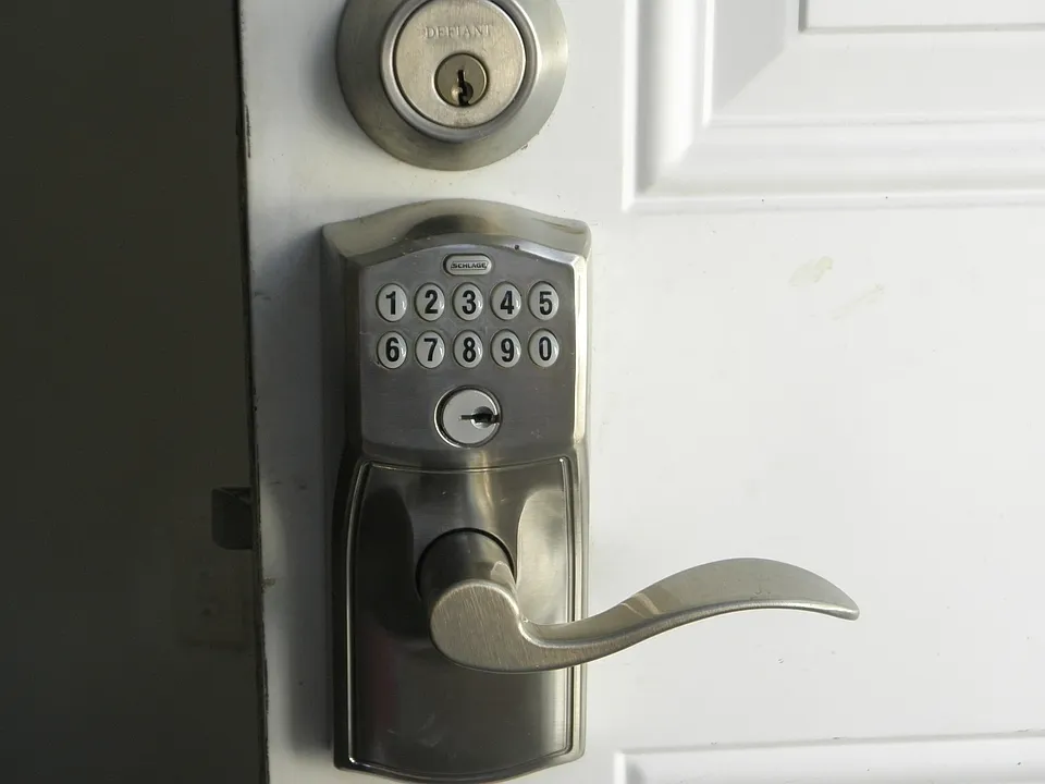 KEYLESS ENTRY