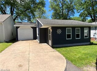 1460 5th St, Lakemore, OH